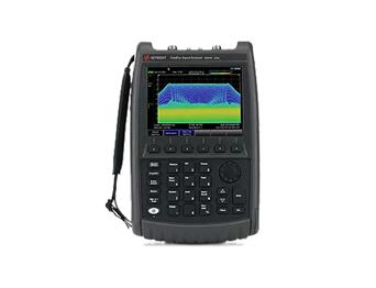 FieldFox 手持射频与微波分析仪